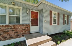 3922 S Harbaugh Drive, Independence, MO 64055
