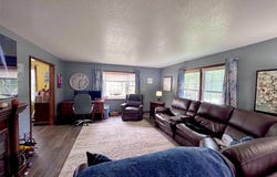 3307 Highway Mm, Hannibal, MO 63401