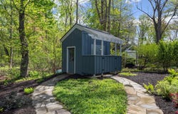 28 Walden Way, New Buffalo, MI 49117