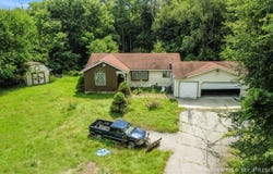 9284 Pine Island Drive NE, Sparta, MI 49345