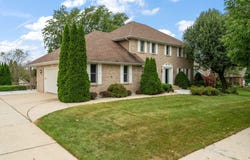 9120 Franklin Drive, St. John, IN 46373