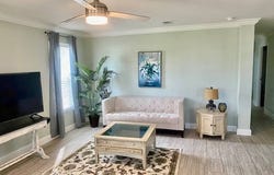 239 E BUFFALO BLUFF RD, SATSUMA, FL 32189