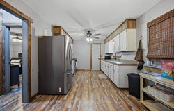 1008 S Ridgeway St, Caney, KS 67333