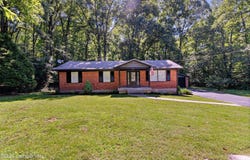 225 Rams Run, Shepherdsville, KY 40165