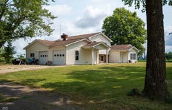 8464 E 25th Street, Columbus, IN 47203