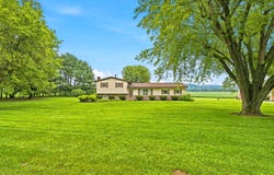 44480 US Highway 36, Coshocton, OH 43812