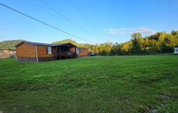 114 Valley View Estates, Langley, KY 41645