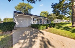 7100 Horton Street, Overland Park, KS 66204