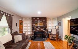 23 Benedict Street, Castleton, NY 12033