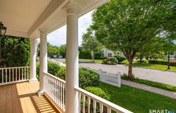 14 Billingsgate Drive, Simsbury, CT 06070