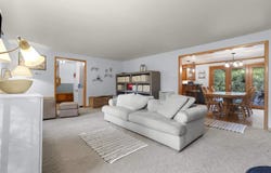 2859 ST ANN Drive, GREEN BAY, WI 54311-5827