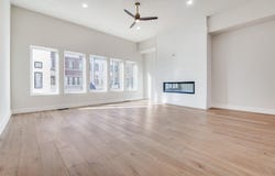 250 E Dallas Street, Grapevine, TX 76051