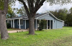 203 E Spring, Henrietta, TX 76365