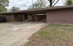 1203 Marion Dr, Wynne, AR 72396