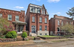 2922 S Compton Avenue, St Louis, MO 63118