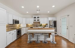 100 Little El Paso Rd, Martindale, TX 78655
