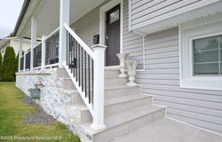 219 Karen Drive, Scranton, PA 18505