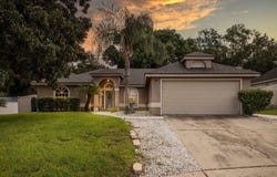 859 HIGH POINTE Circle, MINNEOLA, FL 34715
