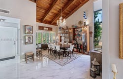 1017 NE 202nd Ln, Miami, FL 33179