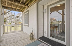 2809 Pier Pointe Drive, Emerald Isle, NC 28594