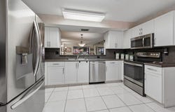 9681 E Sills Dr E, Boynton Beach, FL 33437