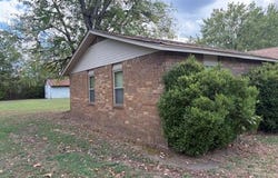 1507 S Elm ST, Paris, AR 72855