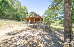 190 Wattle Trail, Drury, MO 65638