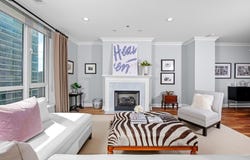 10 E Delaware Place, Chicago, IL 60611