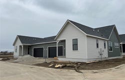 1725 Homestead Lane, Cumming, IA 50061