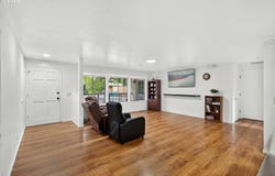 14950 SW DAPHNE Ct, Beaverton, OR 97007