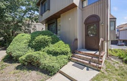 89 Diamond Lane, Old Bridge, NJ 08857