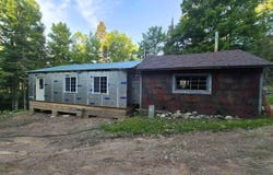 46 County AAT Road, Champion, MI 49814