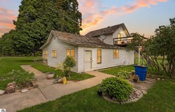 9425 W Coleman, Lake, MI 48632