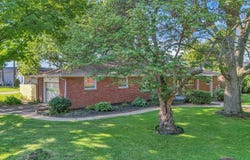 823 Wayne Drive, Heath, OH 43056