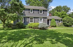 25 Maryvale Drive, Webster, NY 14580