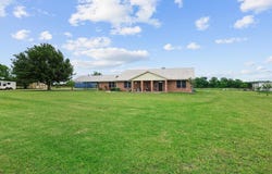 1217 County Road 4705, Leonard, TX 75452