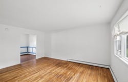 544 Park Avenue, Centereach, NY 11720