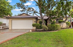 15944 Gledhill, North Hills, CA 91343