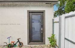 1421 N 68th Ter, Hollywood, FL 33024