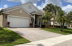 325 Berenger Walk, Royal Palm Beach, FL 33414