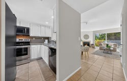 1063 Summershore CT, San Jose, CA 95122