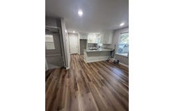 211 S CENTER DRIVE, West Memphis, AR 72301