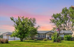 234 E Branch Road, Mack's Creek, MO 65786