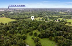 2920 S Rainbow Road, Rogers, AR 72758