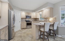 9 CORDELL Drive, STEVENS, PA 17578