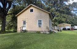 6887 Tallmadge Road, Rootstown, OH 44272