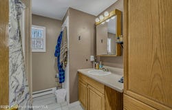 1114 Springbrook Avenue, Moosic, PA 18507