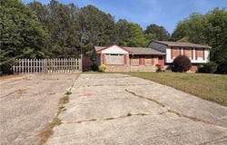 6750 Maddox Road, Morrow, GA 30260