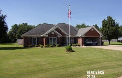 132 Red Oak Lane, Columbus, MS 39705