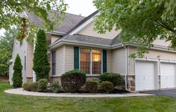 19 Bayard Rd, Franklin Twp., NJ 08873-7205